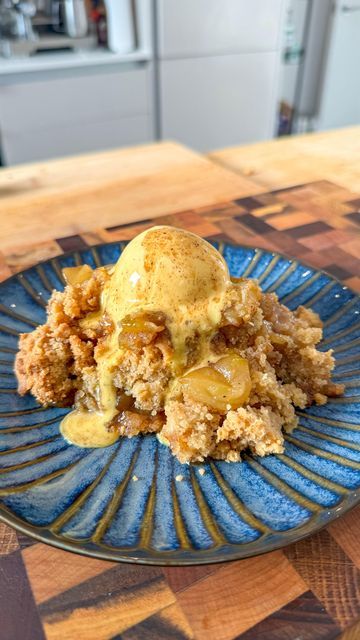 Apple Crumble with Creme Analysis